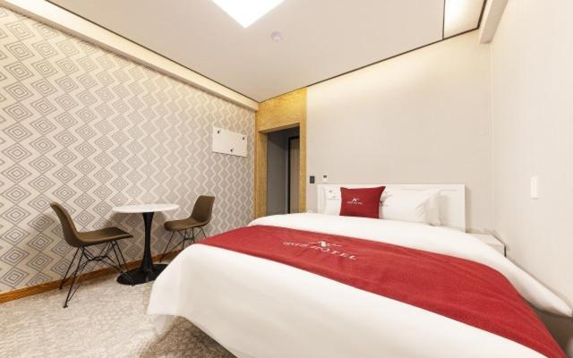Cheonan A One Hotel الغرفة الصورة