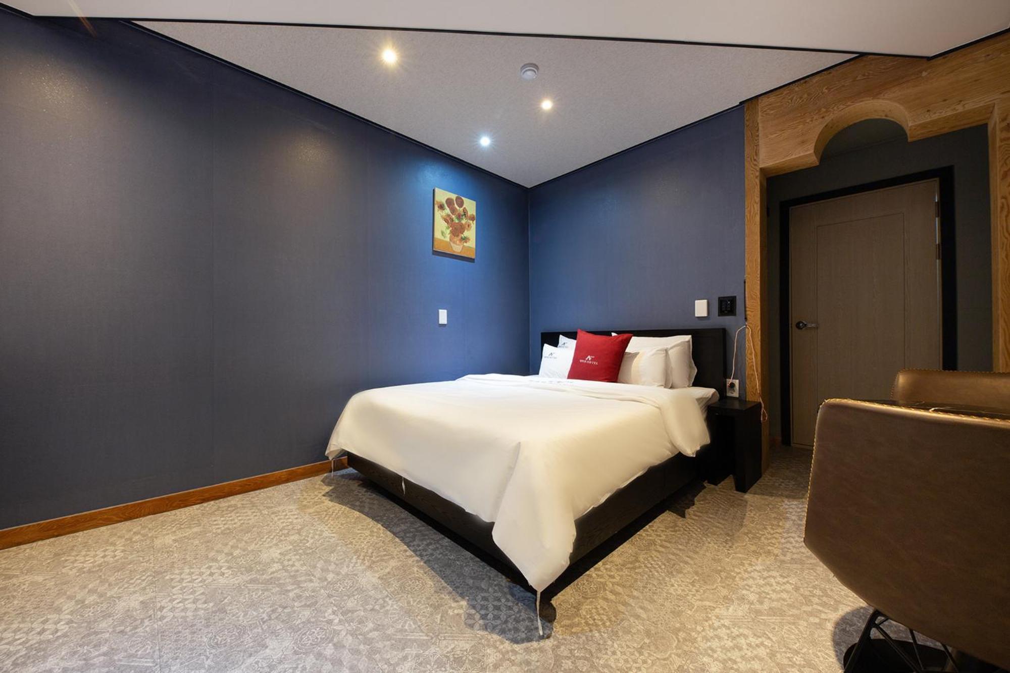 Cheonan A One Hotel الغرفة الصورة